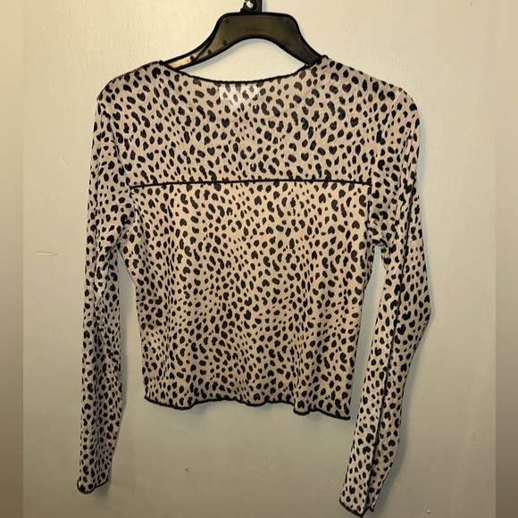Kirious Los Angeles shirt - tan/black leopard print long sleeve sheer cropped - Picture 5 of 8